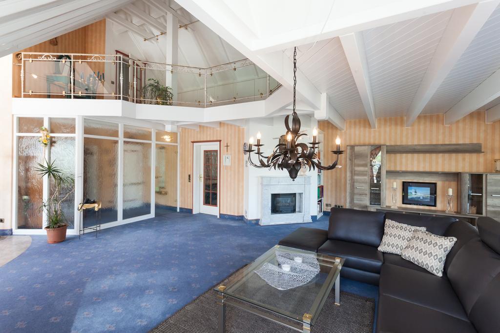 Villa Katharina Penthouse Wohnung Willingen  Rum bild